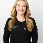 headshot of Julianna Lee