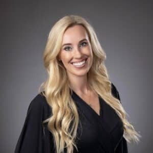 Lindsey Kuehl headshot