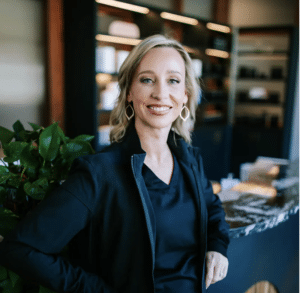 Headshot photo of Erin Woods